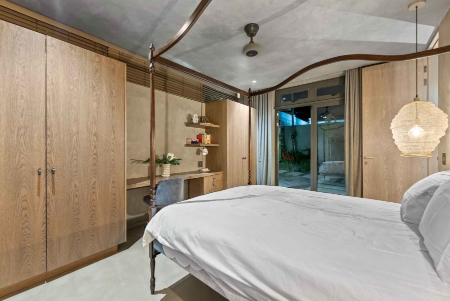 5 Bedroom Property for Sale in Camps Bay Western Cape